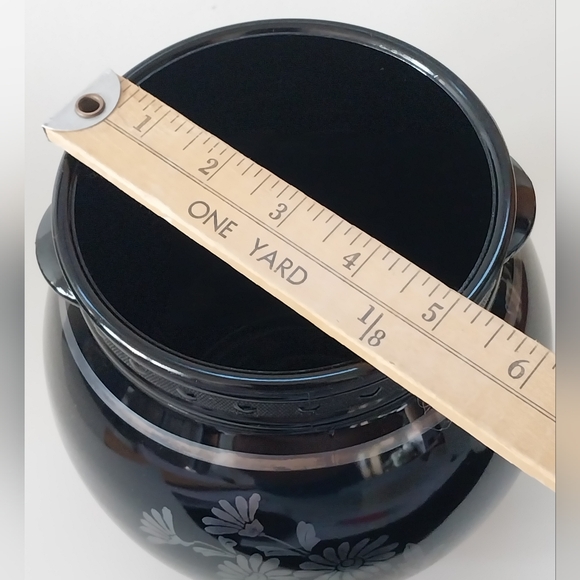 Vtg Black Amethyst Glass Lidded Jar With Sterling Silver Overlay (LE Smith?) - Picture 14 of 16